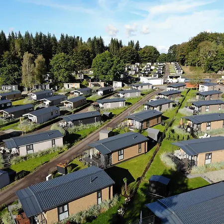 בית נופש Ostseecamp Lily Pond שרבאוץ